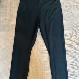 Nike Women's Dri-fit Black Cropped Leggings